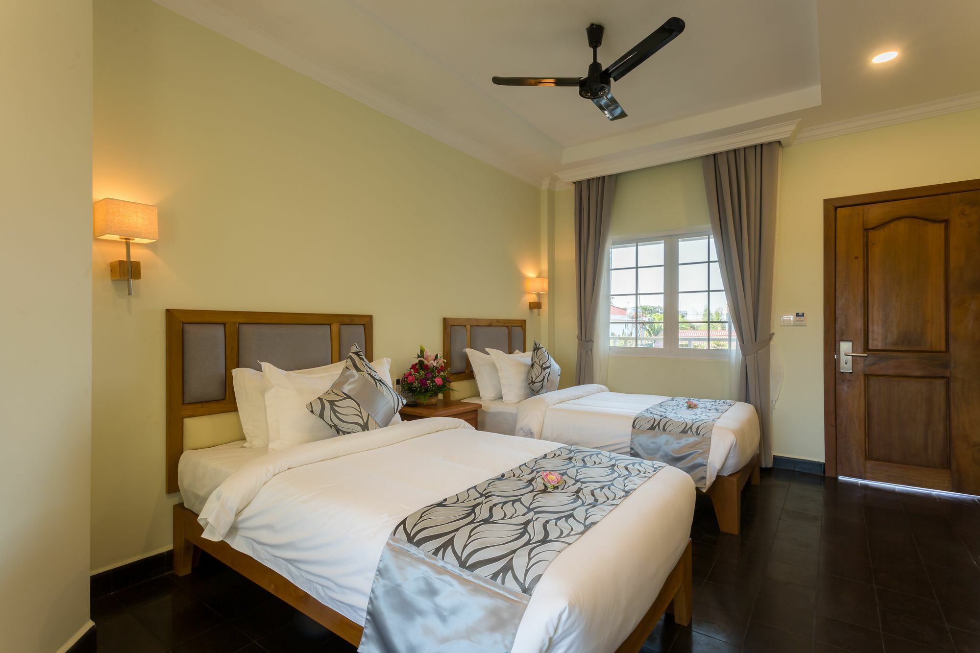 Grand Bayon Siem Reap Hotel Exterior photo